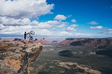 CyclinginMoab5inch.jpg